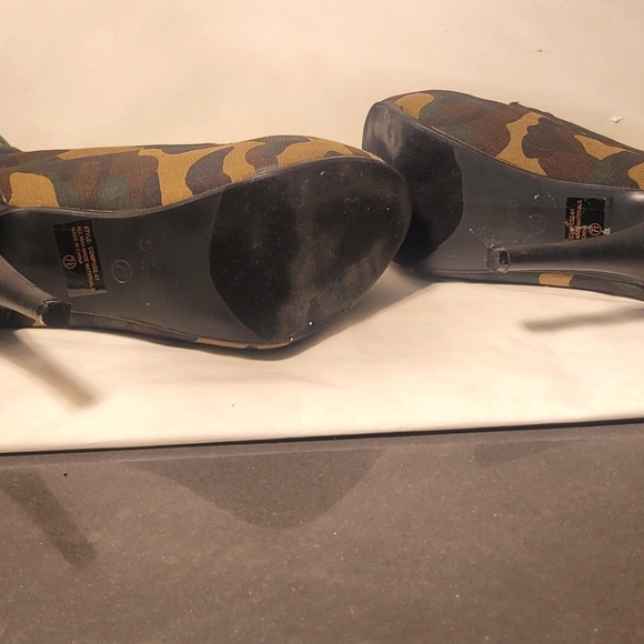 Forever 21 camo stiletto Ankle boot / booties - Picture 6 of 8